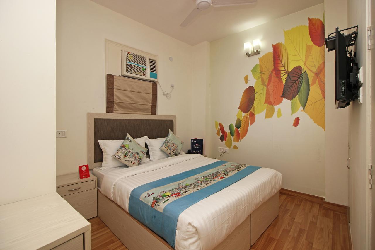 Hotel Nanak Residency Нью-Делі Екстер'єр фото