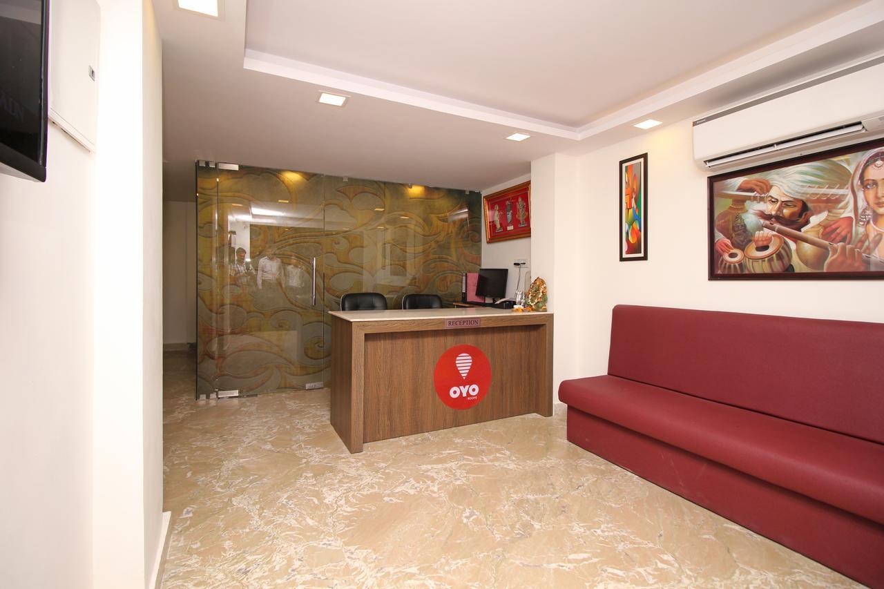 Hotel Nanak Residency Нью-Делі Екстер'єр фото